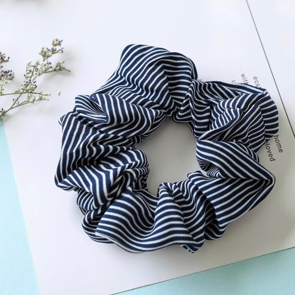 Accessories - Striped Scrunchies